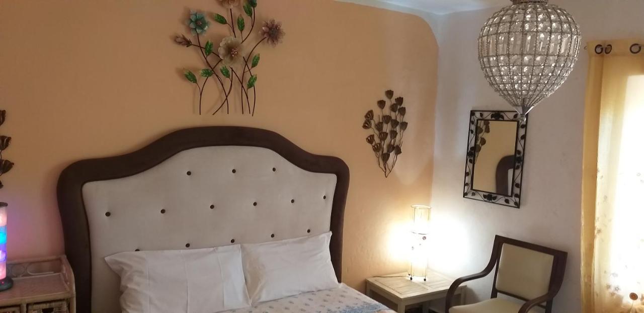 La Cascina Della Grotta Di Tufo Panzió San Valentino  Kültér fotó