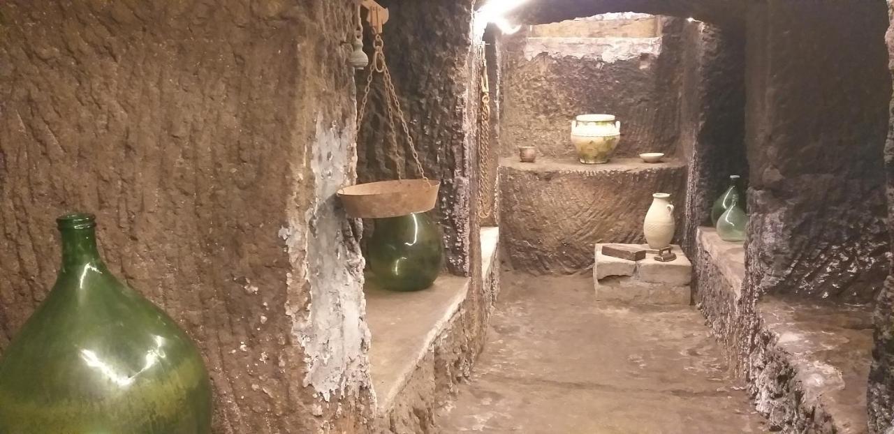 La Cascina Della Grotta Di Tufo Panzió San Valentino  Kültér fotó