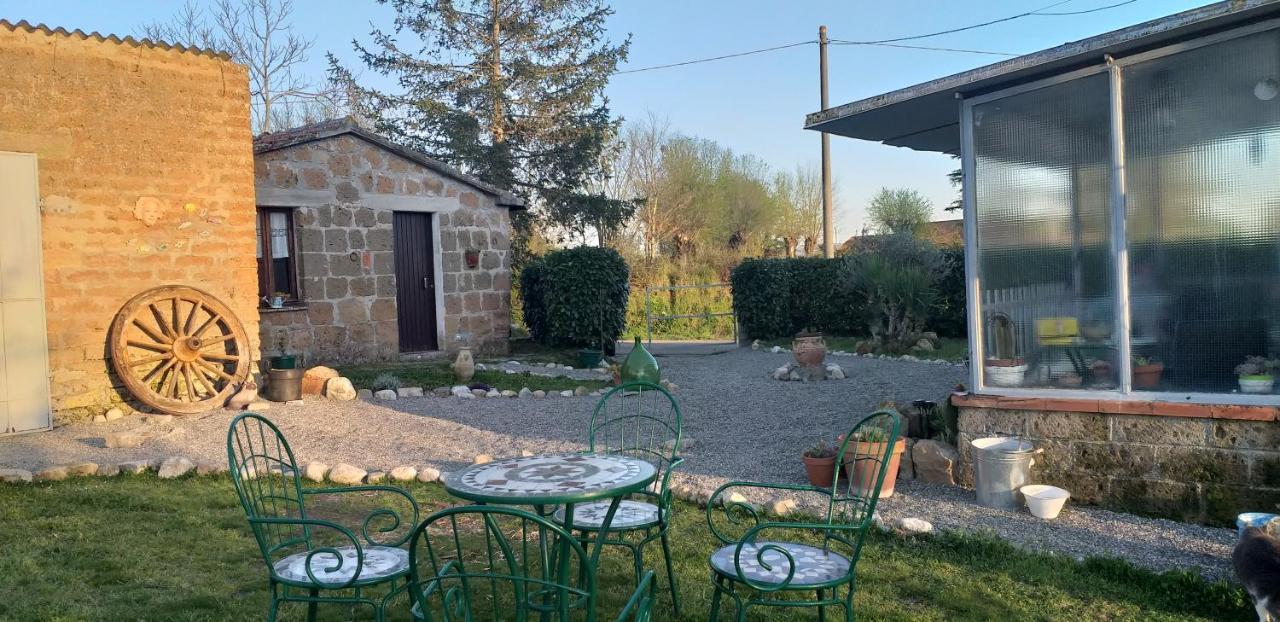 La Cascina Della Grotta Di Tufo Panzió San Valentino  Kültér fotó